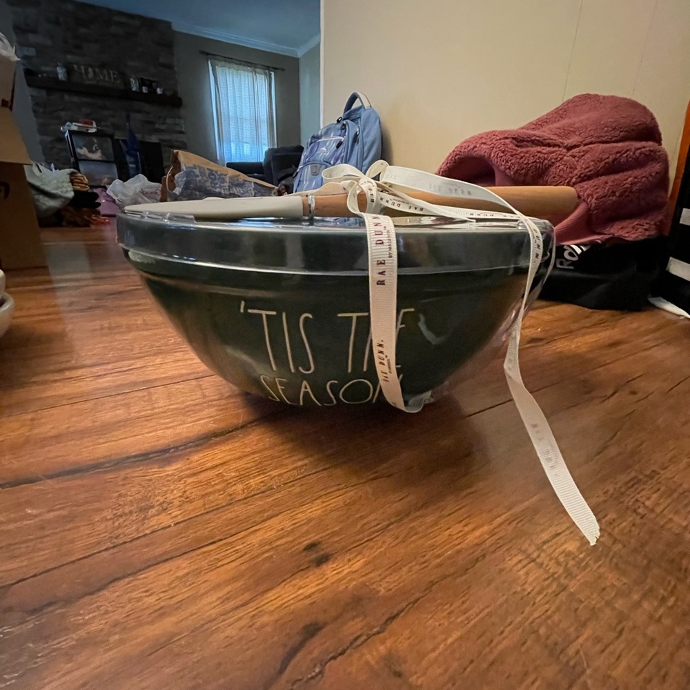 Rae Dunn green tis the season large mixing bowl with spatula